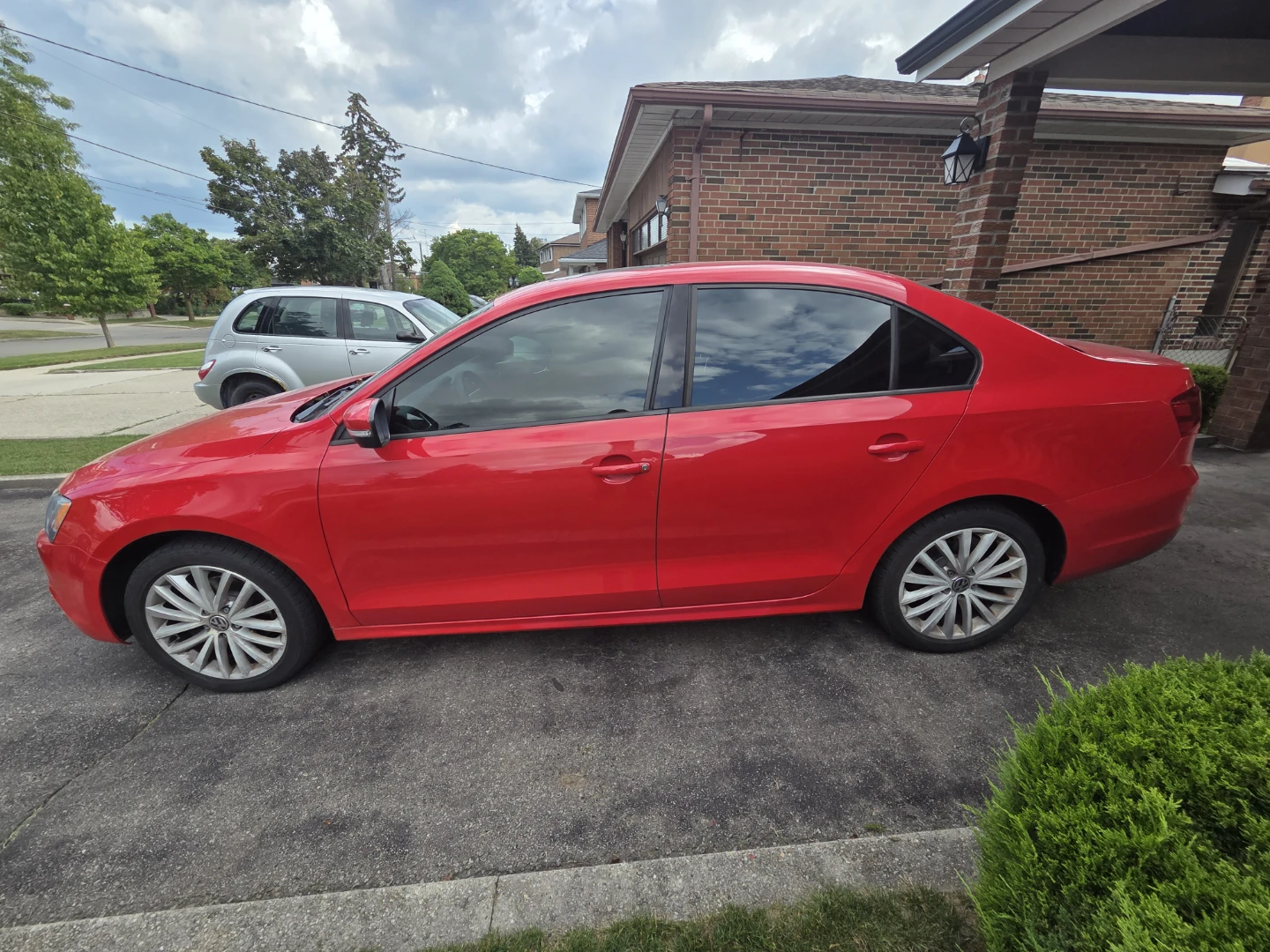 Car - photo 4