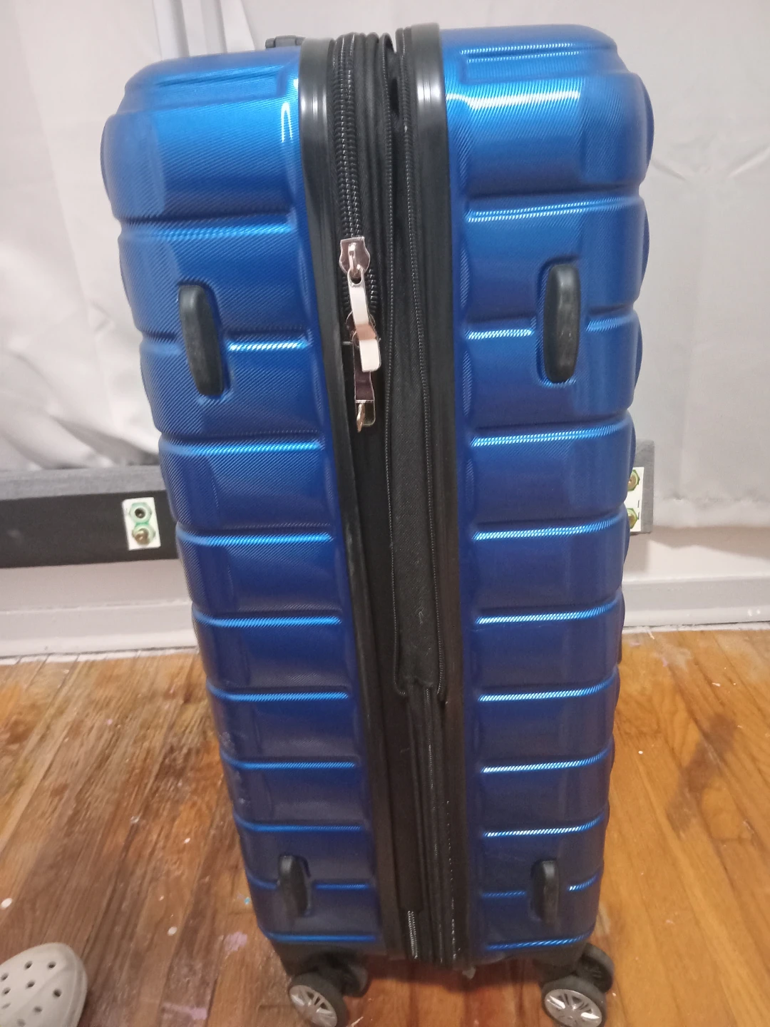 Blue Hardside Spinner Luggage - photo 4