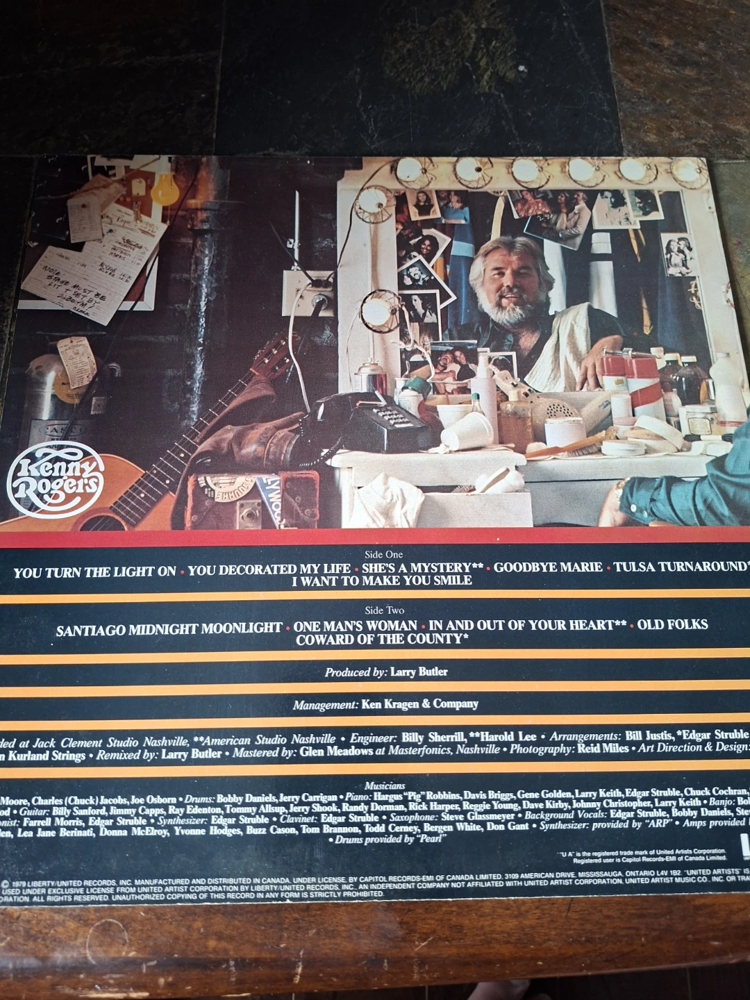 Kenny Rogers "The Gambler" 1979 Vinyl Record - photo 2