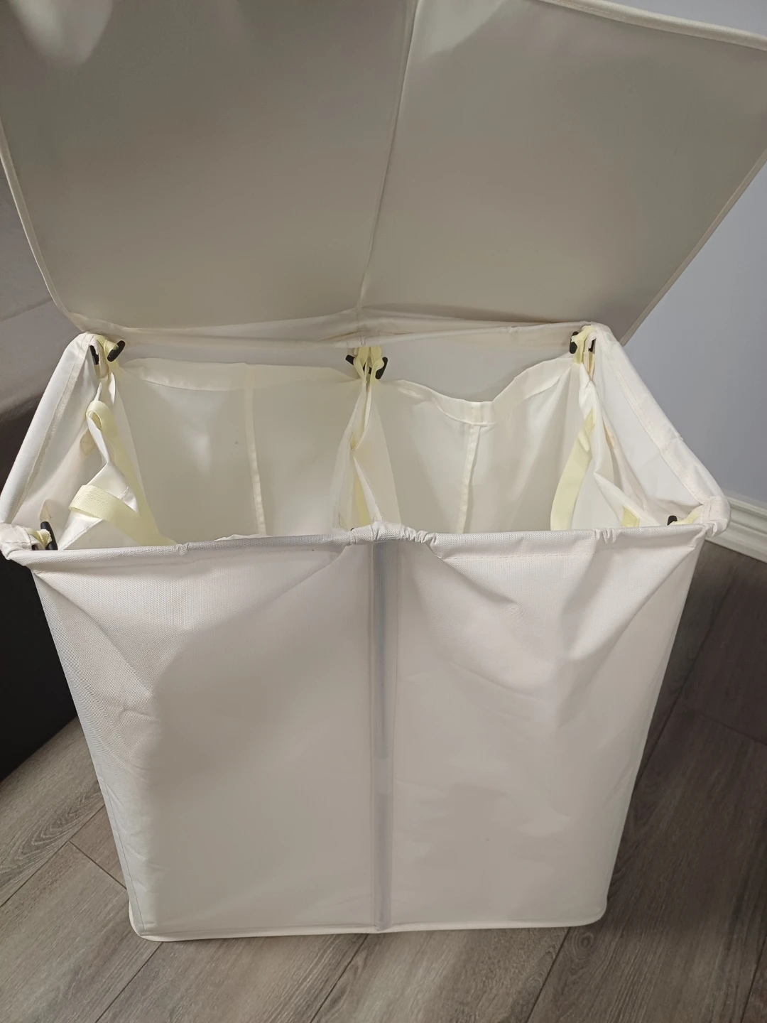 White 2 compartment laundry hamper with lid - photo 2