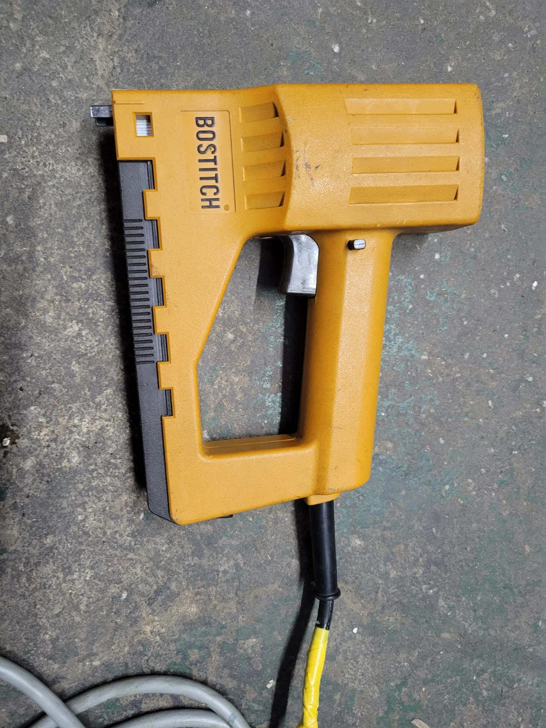 Bostitch T5-8 Stapler - photo 2