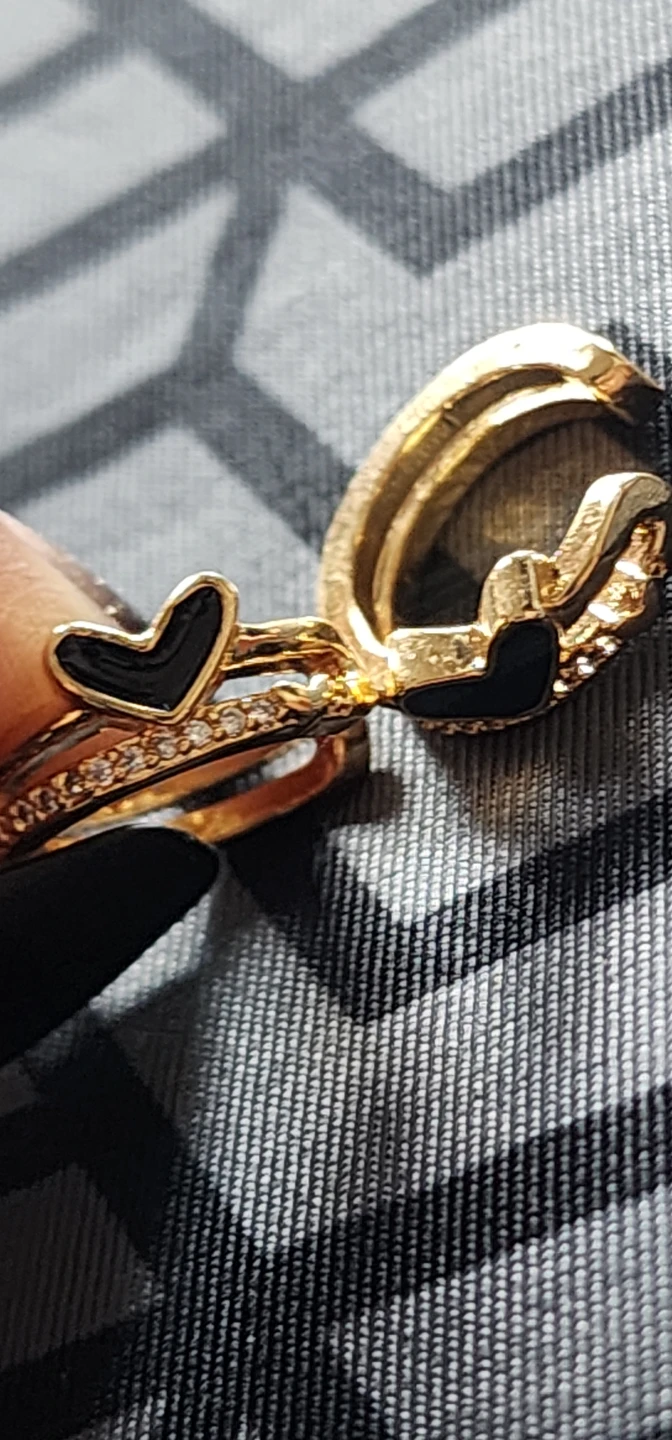 Gold plated black Heart Ear cuff Set - photo 3