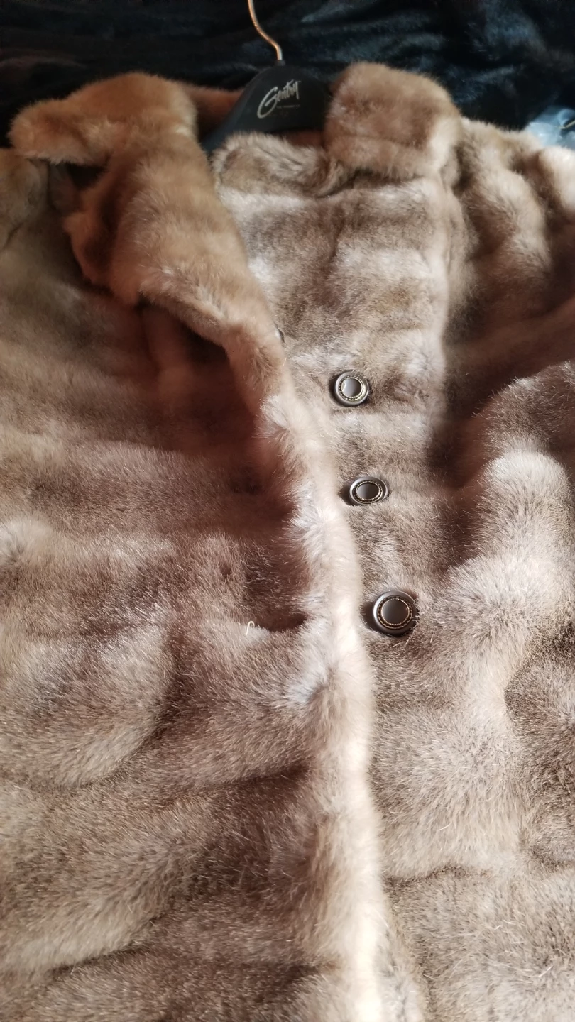 Russell Taylor Minkara Fur Coat - photo 2
