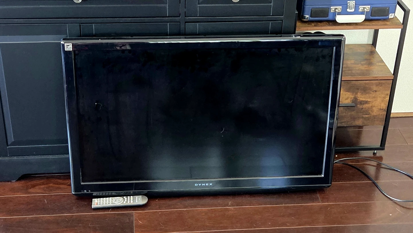 Dynex 40inch TV