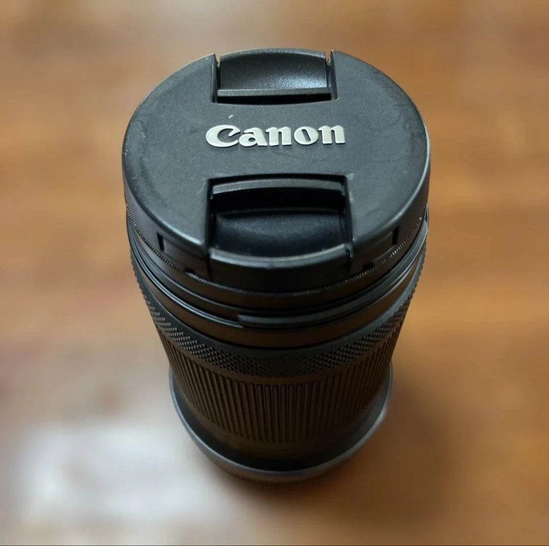 Canon EF-M 18-150mm f/3.5-6.3 IS STM Lens Graphite