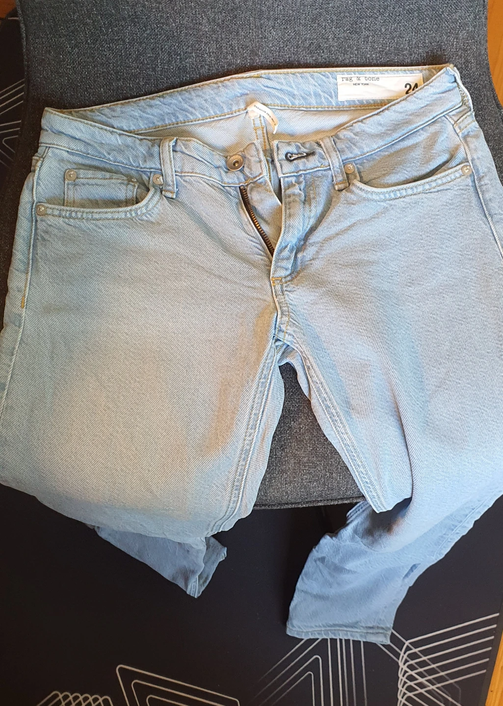 Rag & Bone Jeans - Light Wash - Size 24