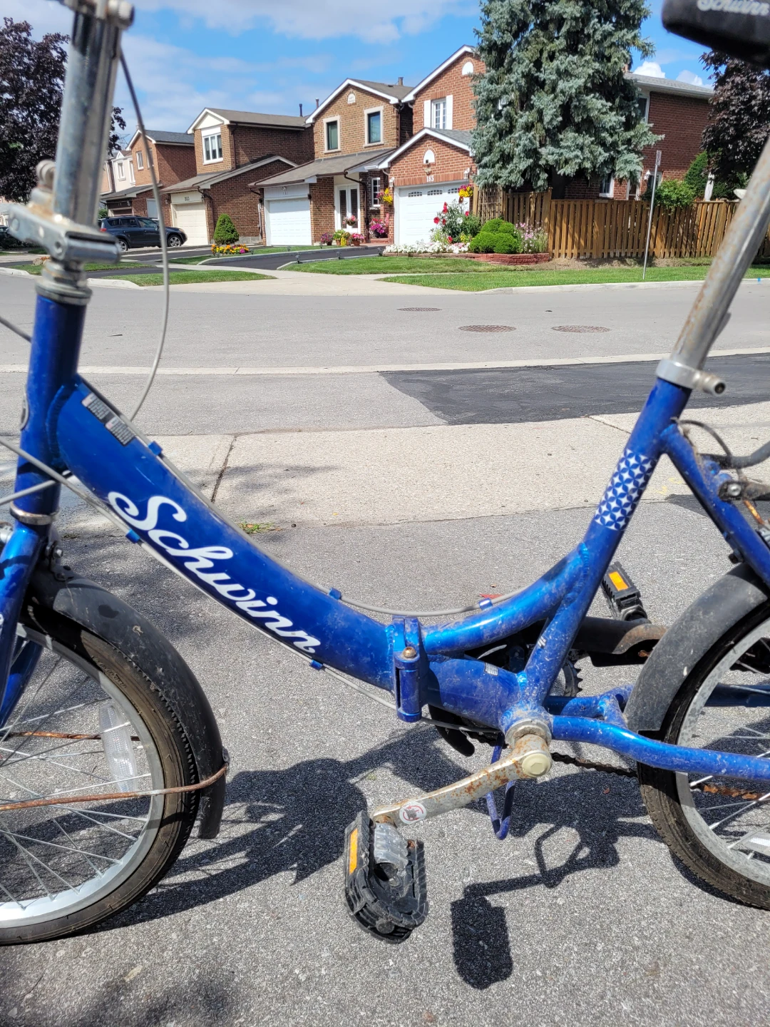Schwinn Blue Folding Bicycle - photo 2