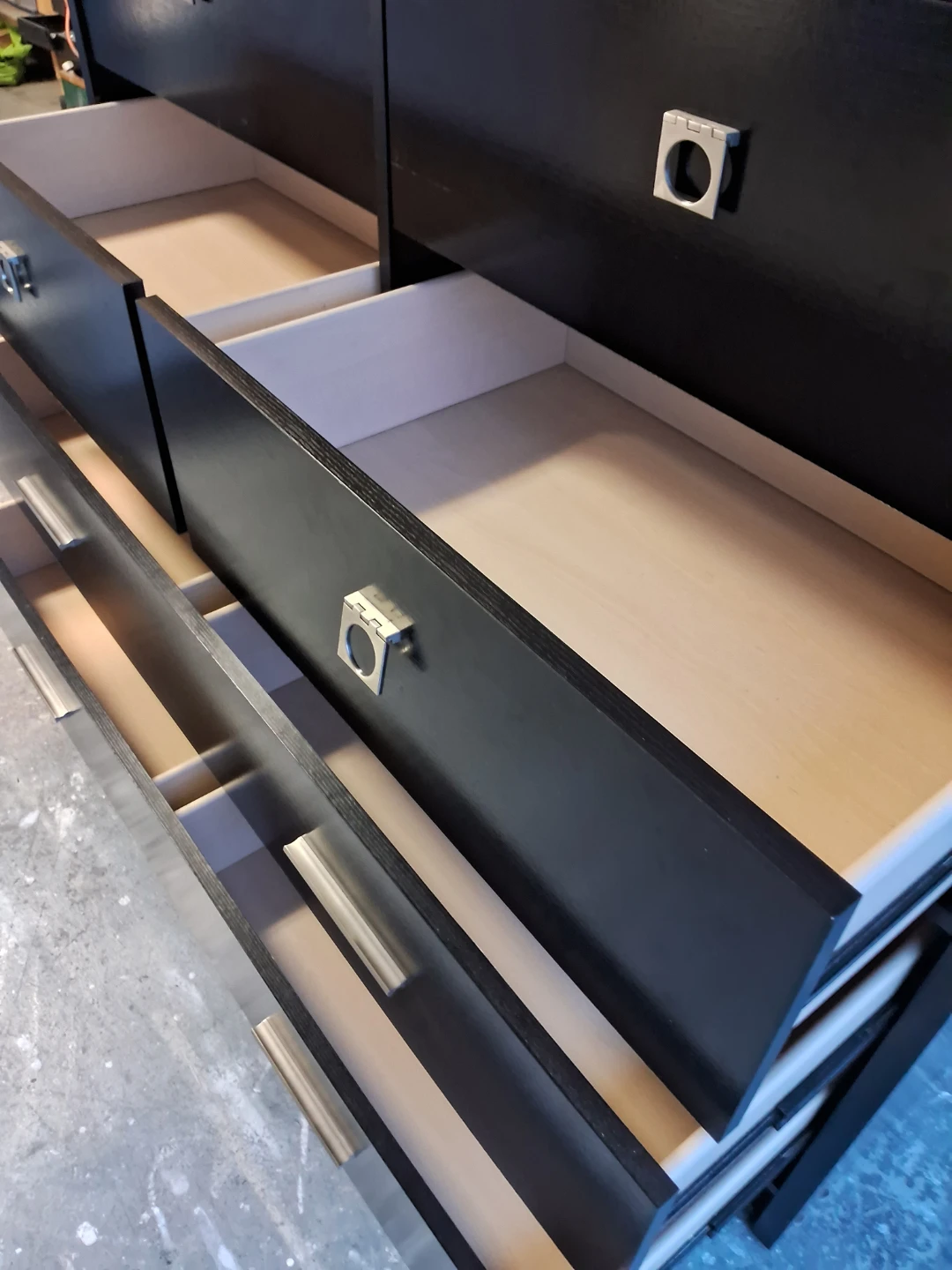 Black dresser with 7 drawers - photo 4