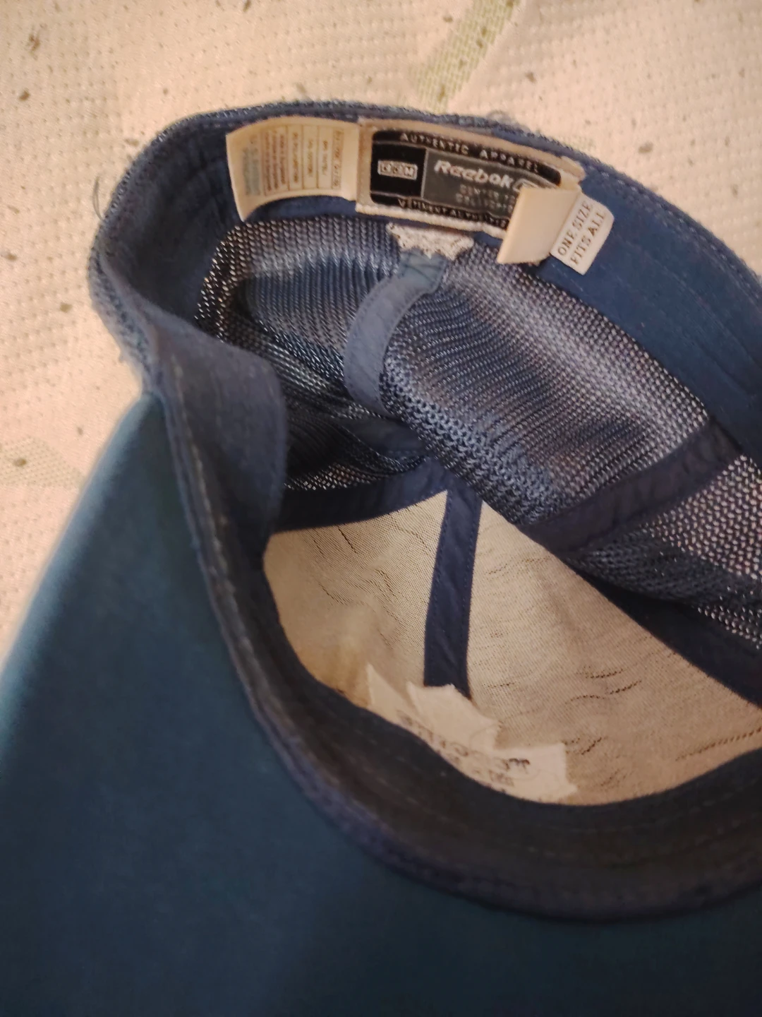 Toronto Maple Leafs Reebok Trucker Hat