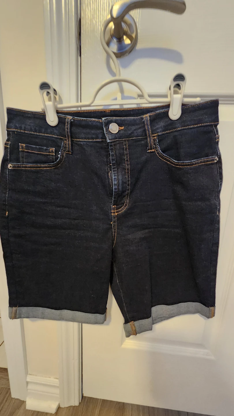 George Women's Dark Wash Denim Shorts Size 8
