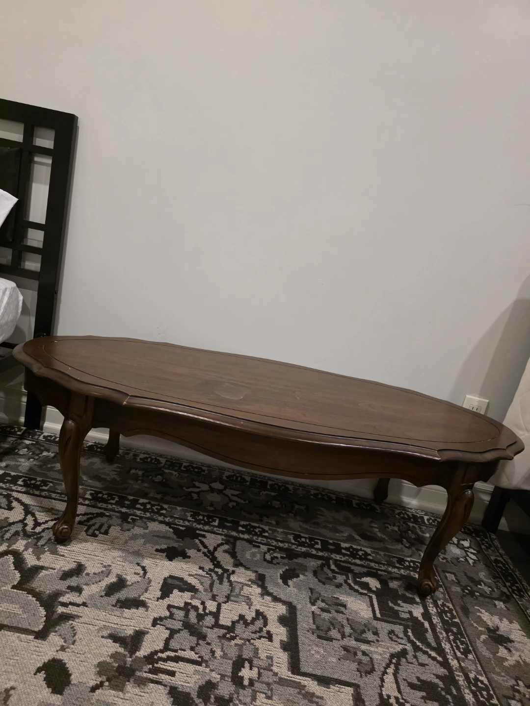 Vintage Oval Coffee Table - photo 2