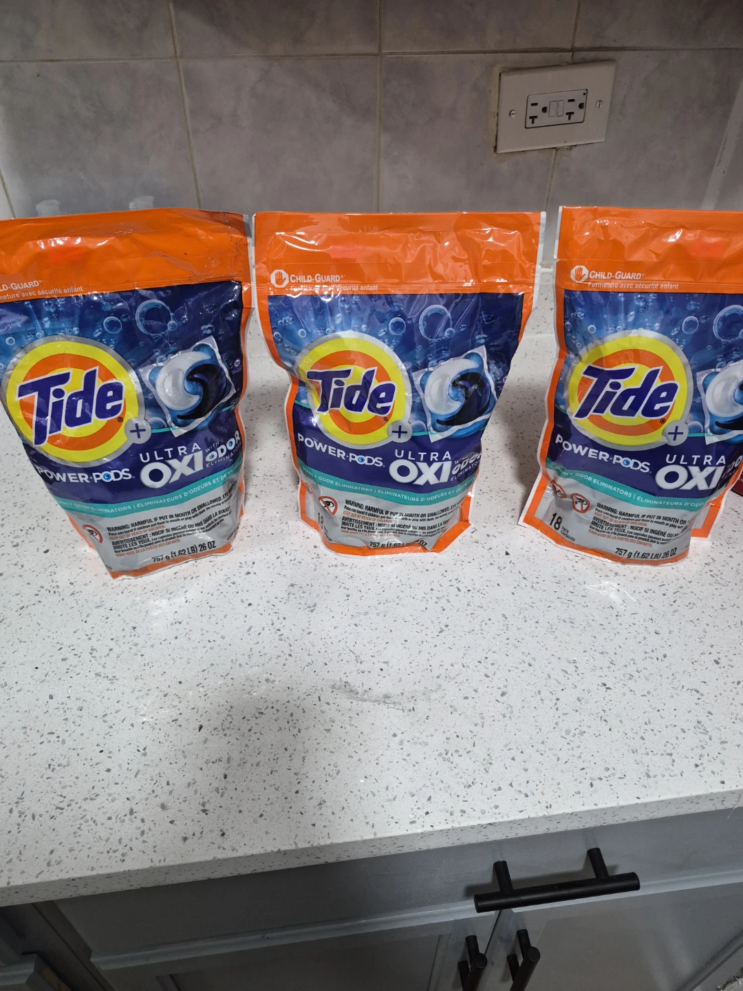 Tide Power Pods Ultra OXI Laundry Detergent (3 Pack)