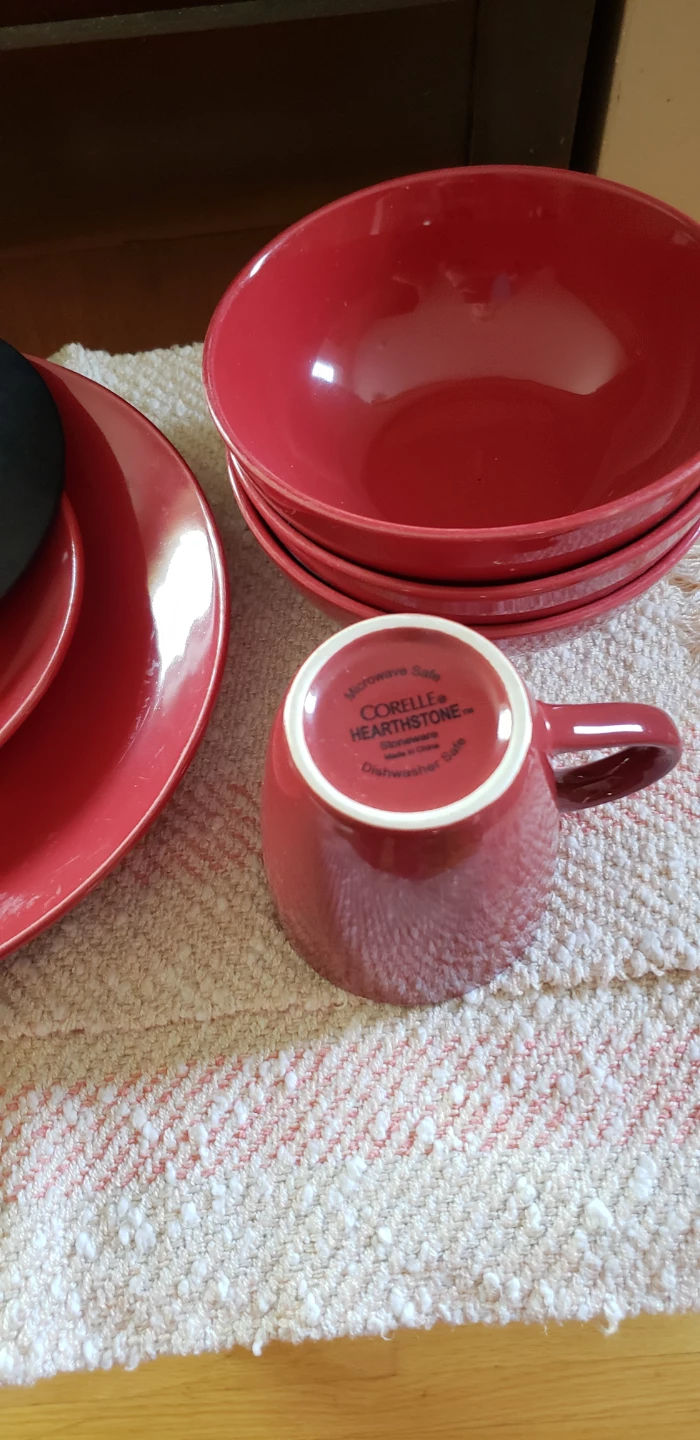 Some CORELLE Hearthstone Dinnerware  Set
