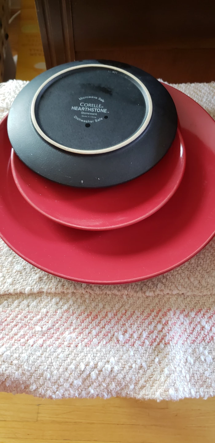 Some CORELLE Hearthstone Dinnerware  Set - photo 2