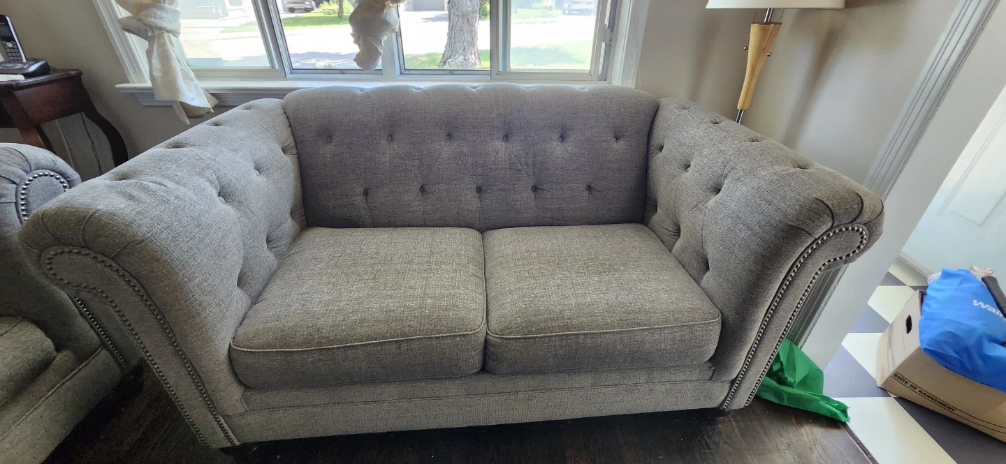 Grey Tufted Sofa and Loveseat Set - photo 3