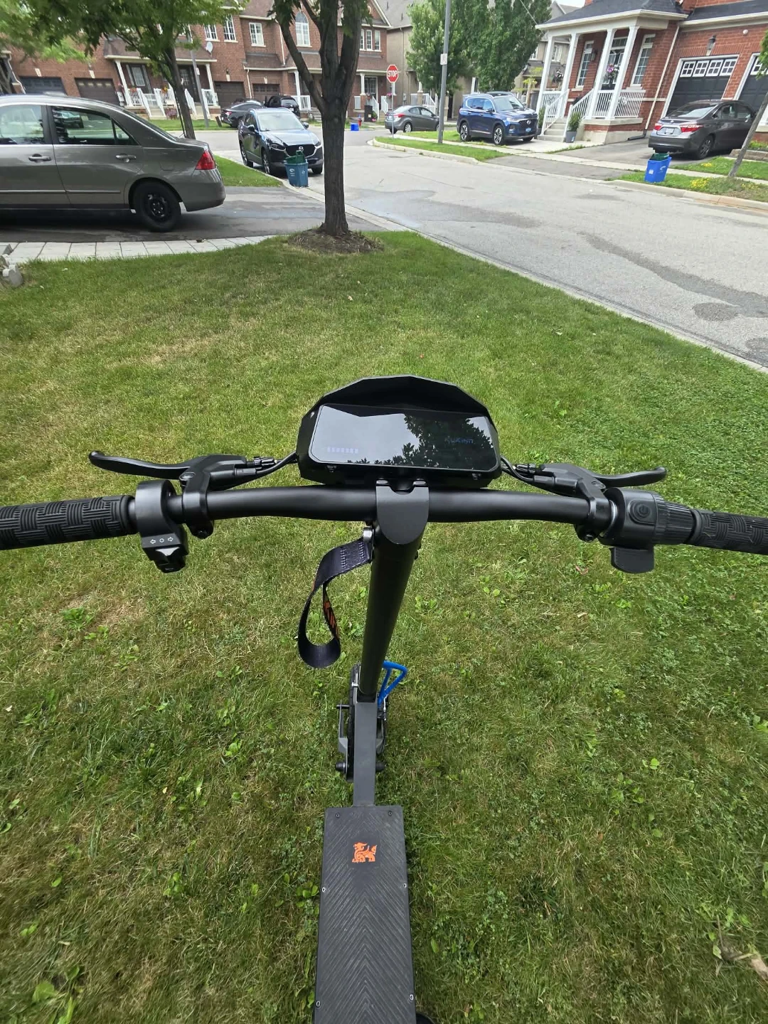 KUKIRIN G2 Electric Scooter - photo 4