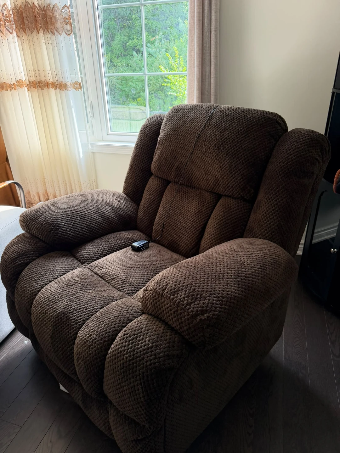 Brown Recliner Chair with Heat and Massage