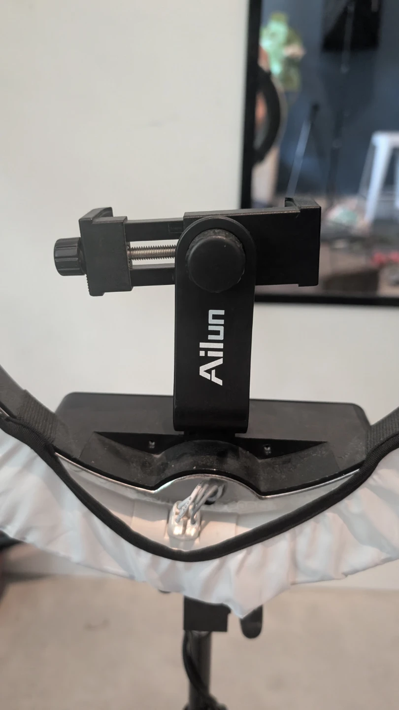 Ring Light for Self-Tape/Vlogging/Social Media/Photos etc - photo 2