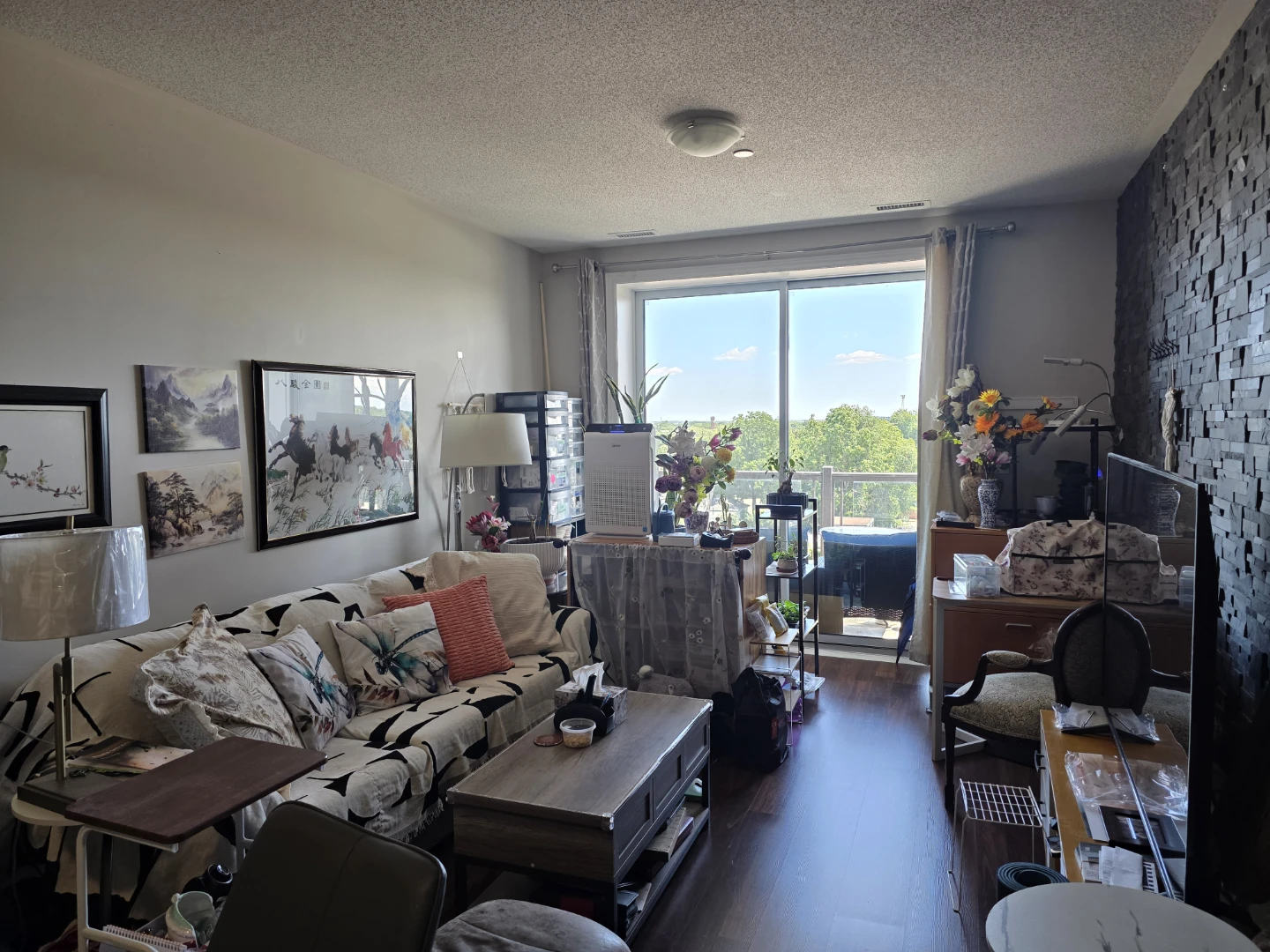 Furnished room, bathroom + parking - photo 3