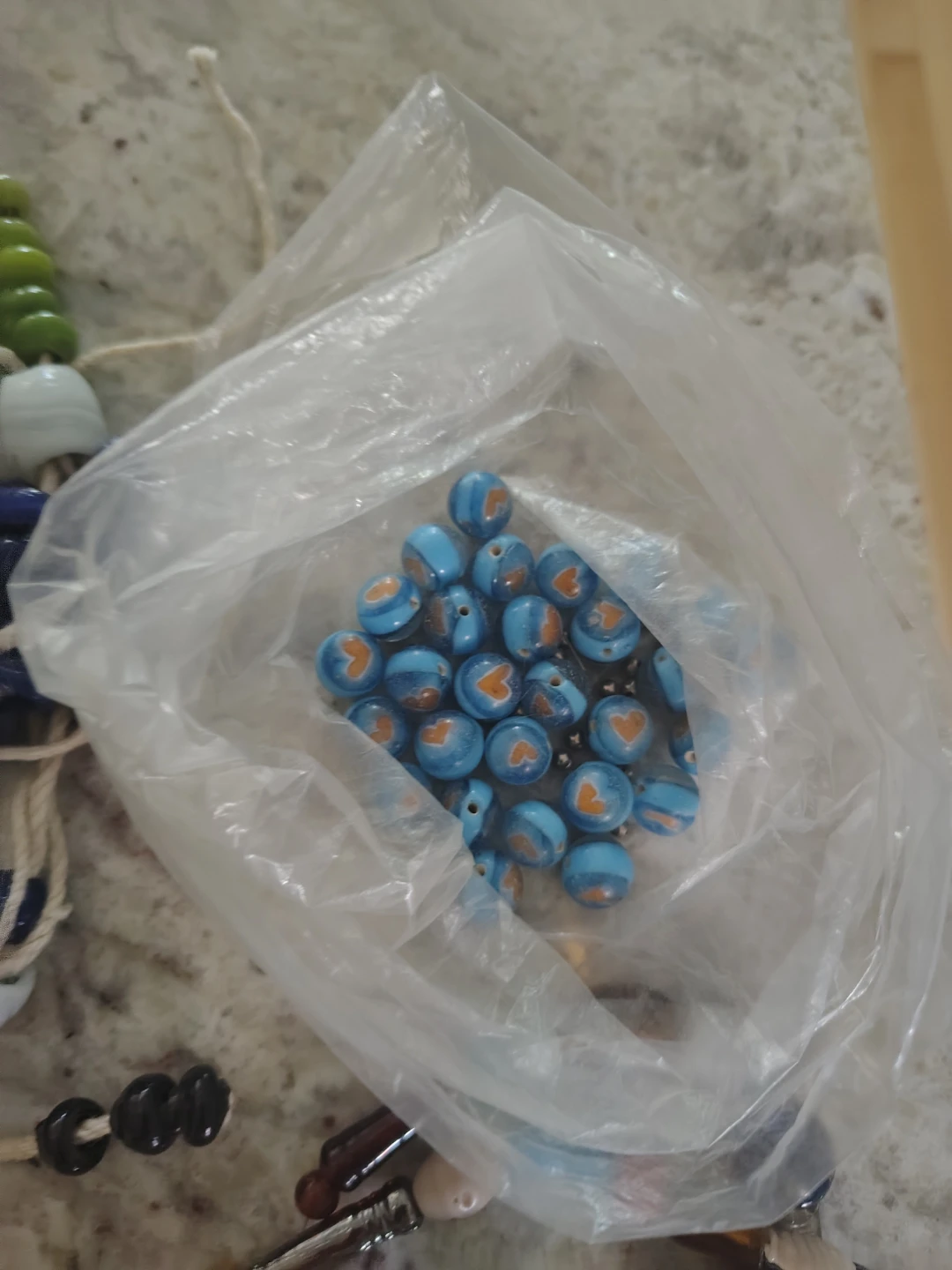 Assorted Vintage Beads *LOT* - photo 5