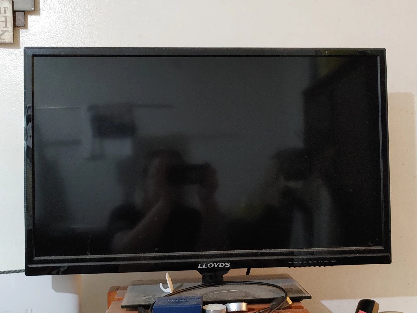 28" Flatscreen Television