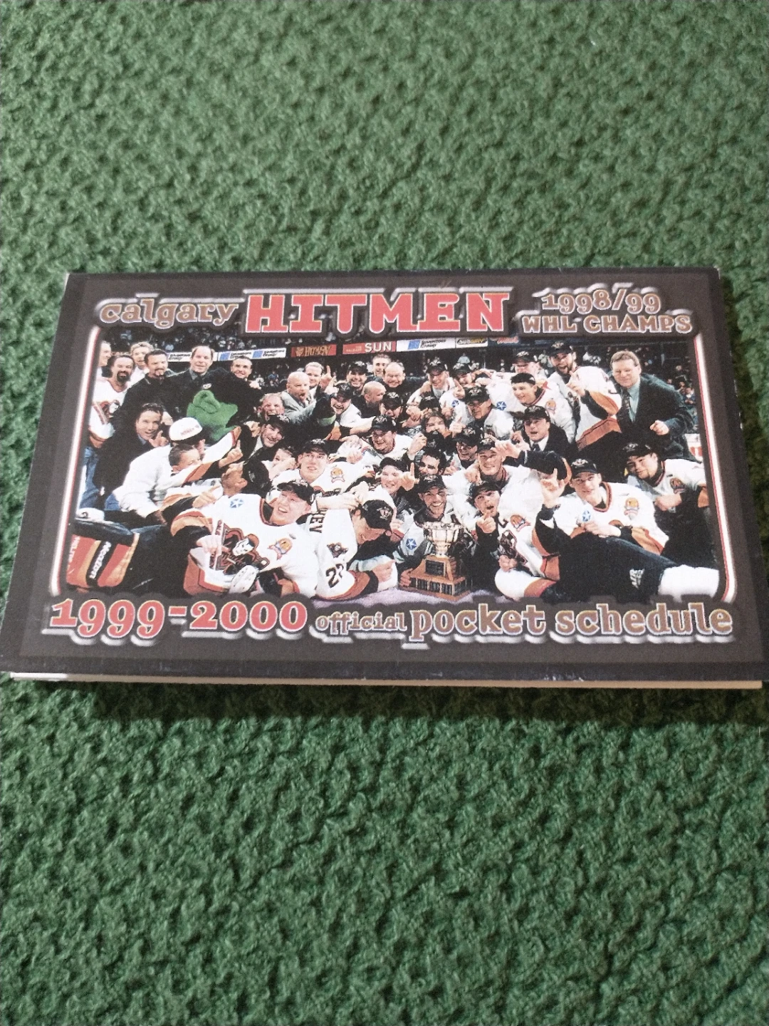 1998-1999 WHL Champs Calgary Hitmen 1999-2000 Official Schedule