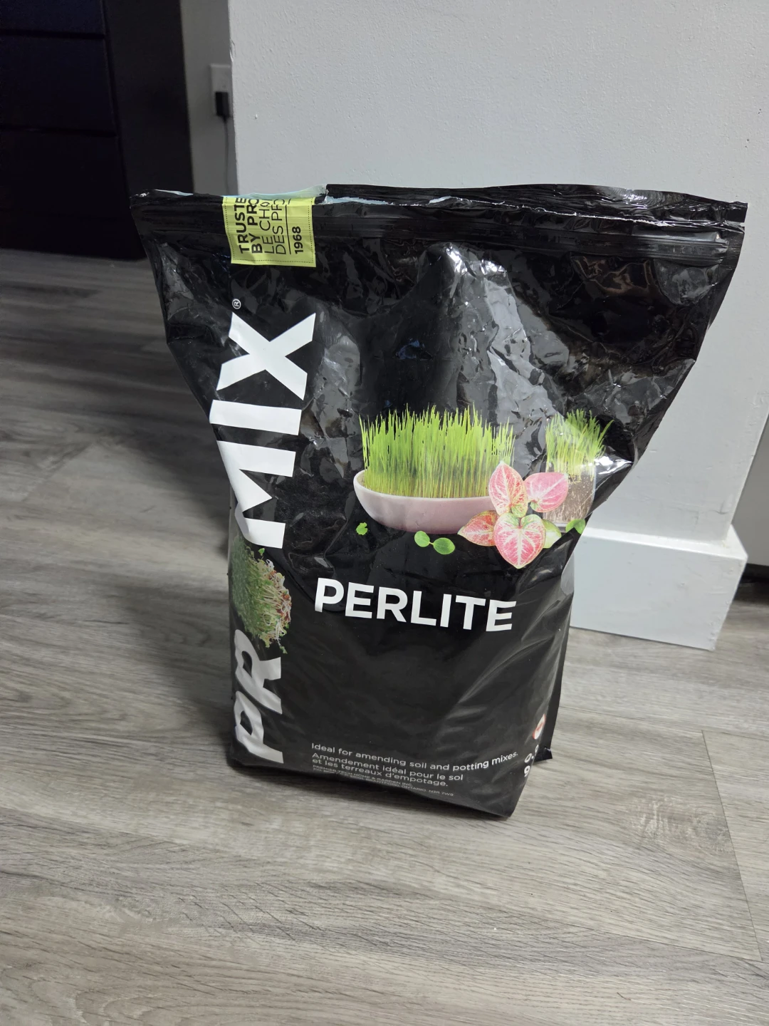 PRO-MIX Perlite Bag
