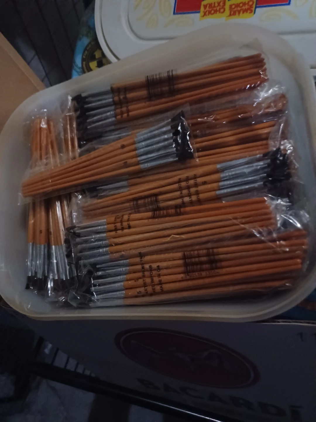 Bulk Pack of Paint Brushes