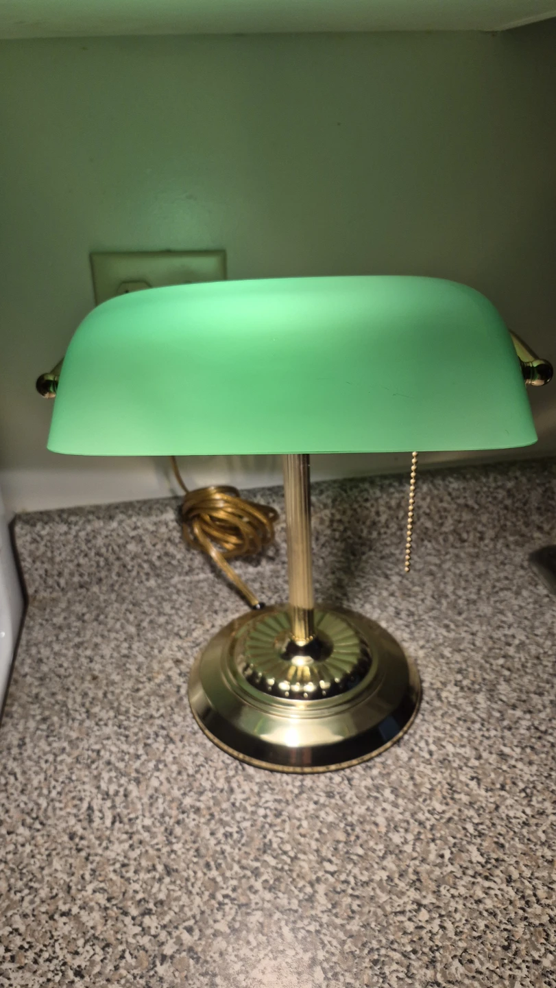 Banker's Lamp with Bulb 💡