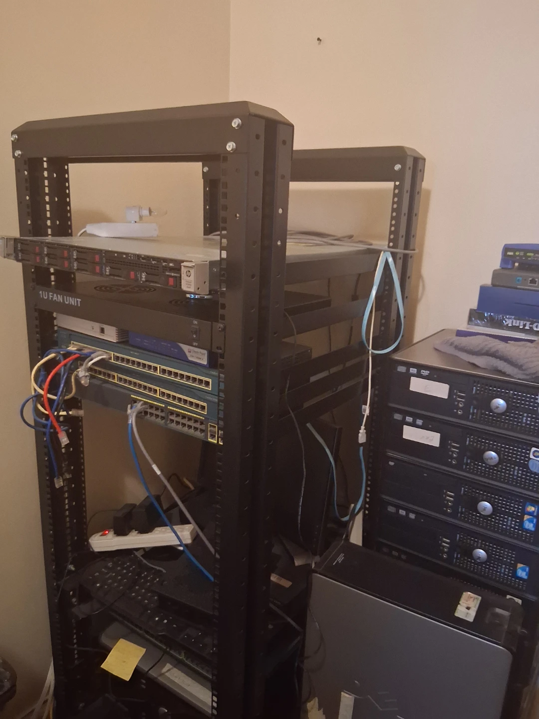 27U 4 Post Open Frame Network IT Server Rack With L Rails - photo 4
