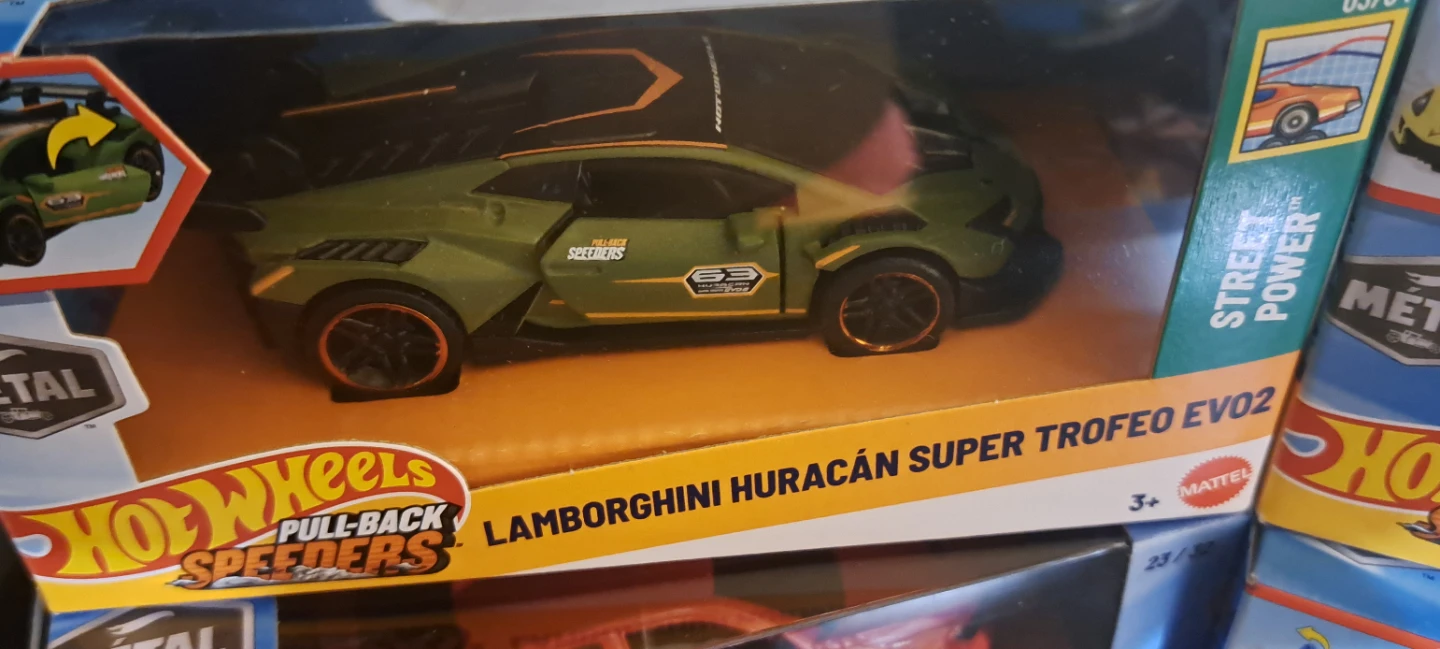 Hot Wheels Pull-Back Speeders Toy Die-Cast Cars x 4 - photo 5