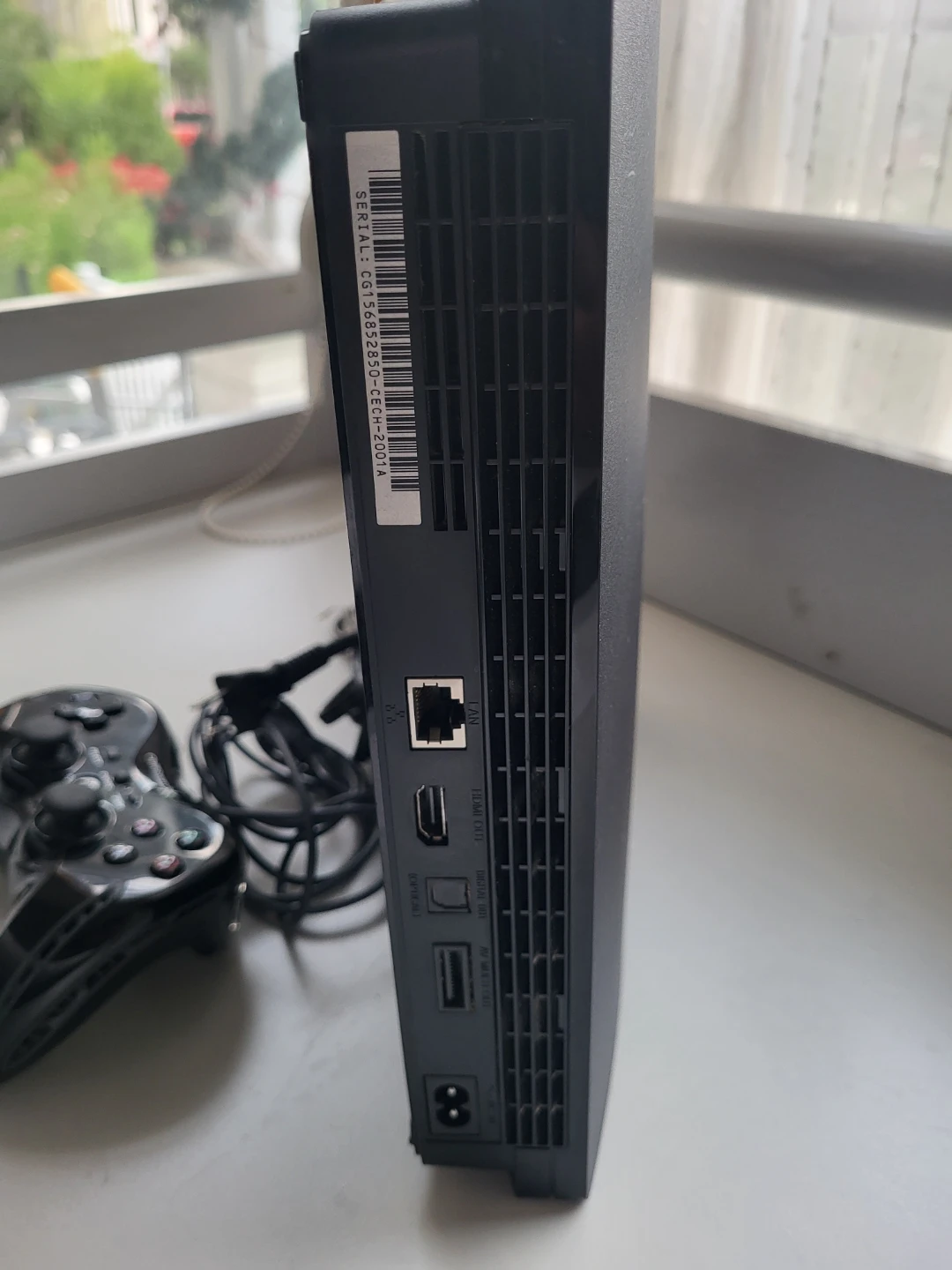 PlayStation 3 Console with Controller - photo 2