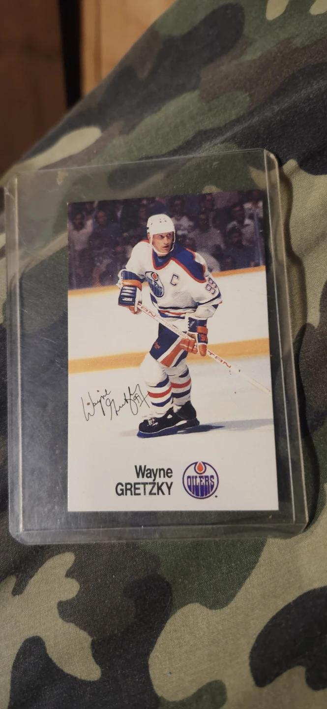 Wayne Gretzky Edmonton Oilers Autographed Hockey Card