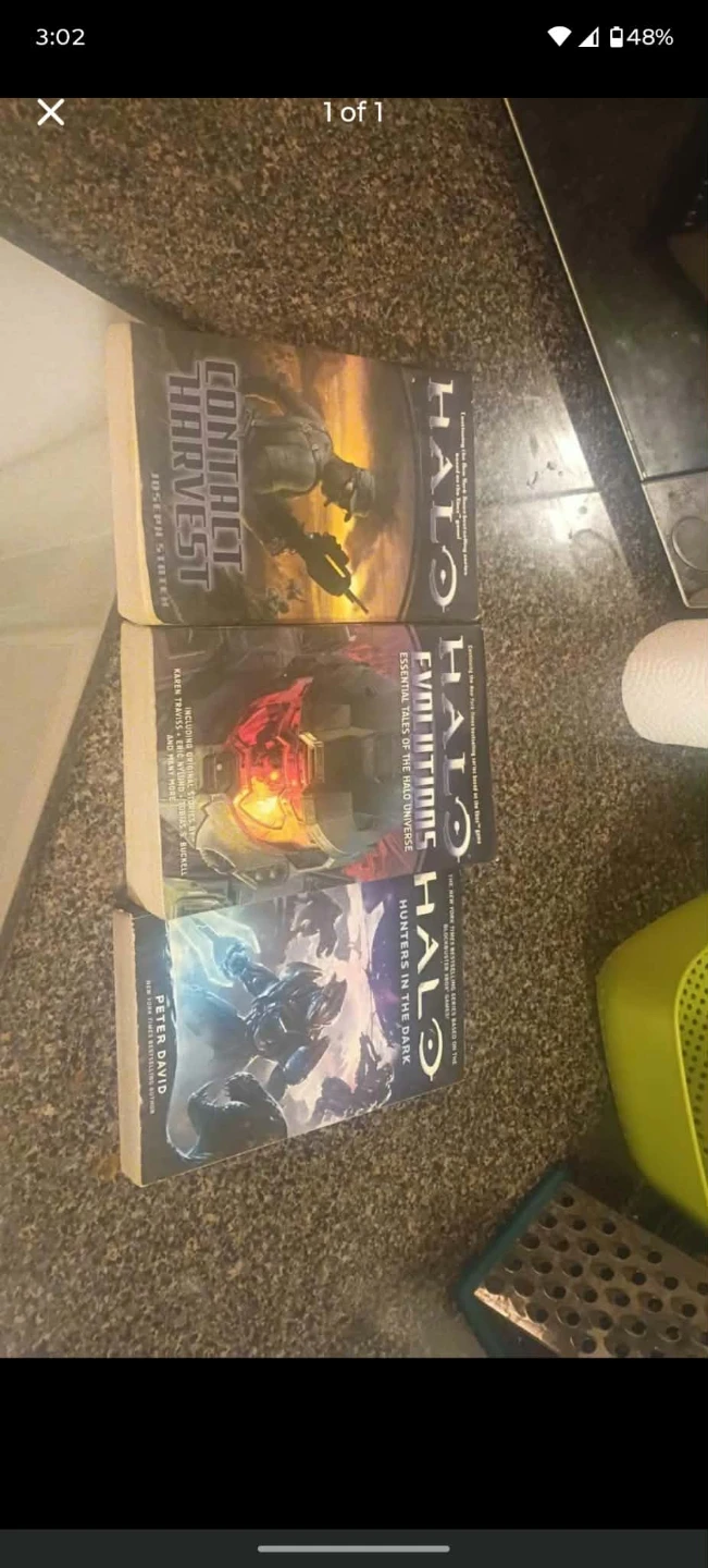 Halo Books: Contact Harvest, Evolutions, Hunters in the Dark