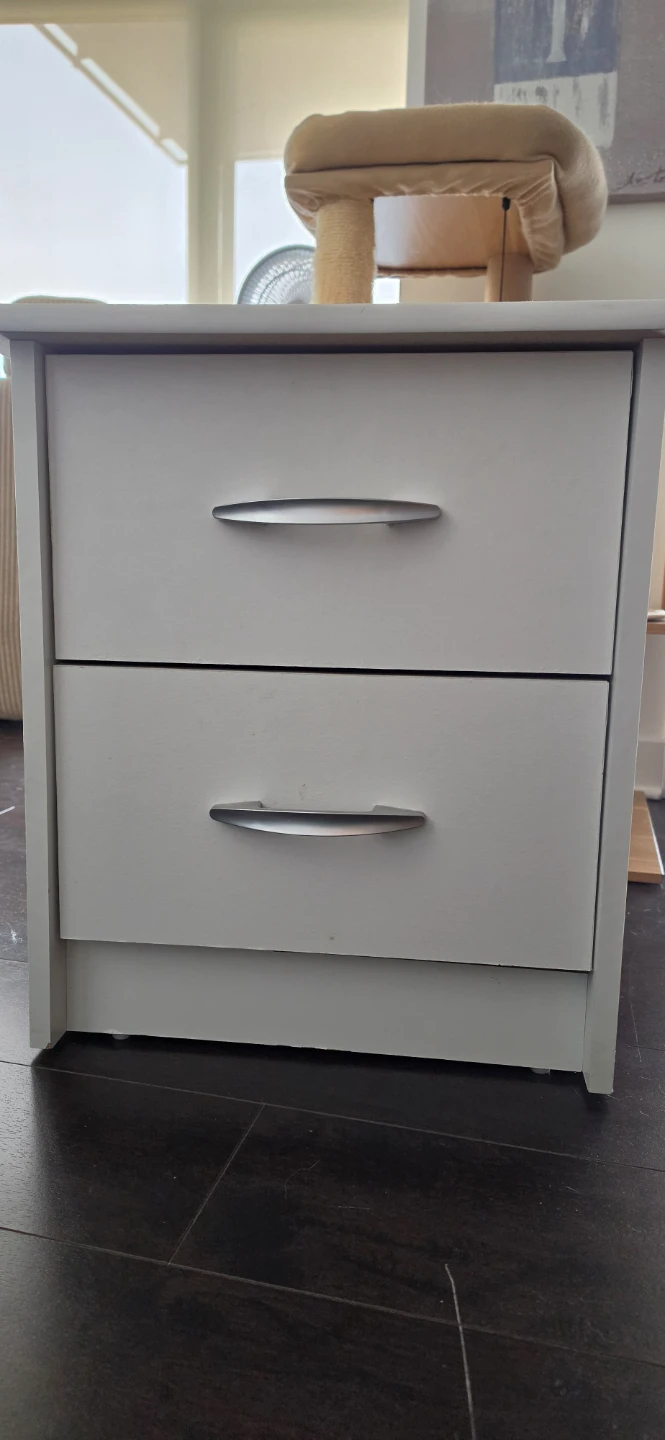 White 2-Drawer Nightstand