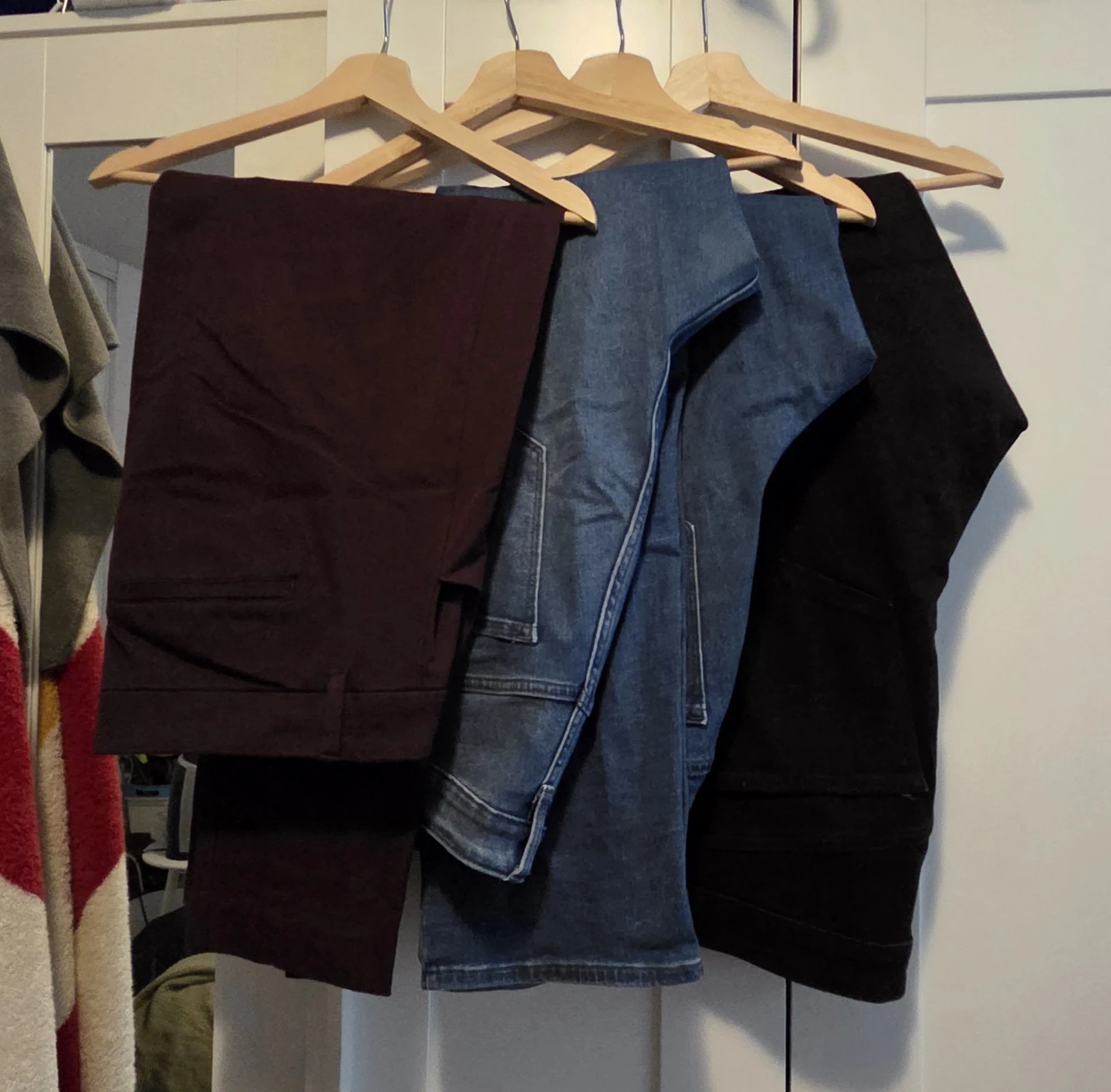 Lot of 4 Pairs Women's Plus Size Old Navy Pants - Size 20 - photo 2