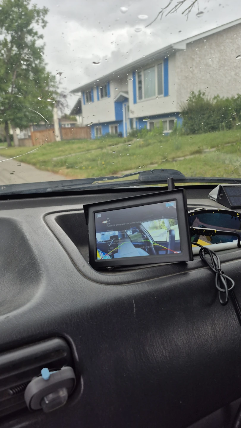 Foxpark Magnetic Wireless Backup Camera with 7" HD Monitor - photo 2