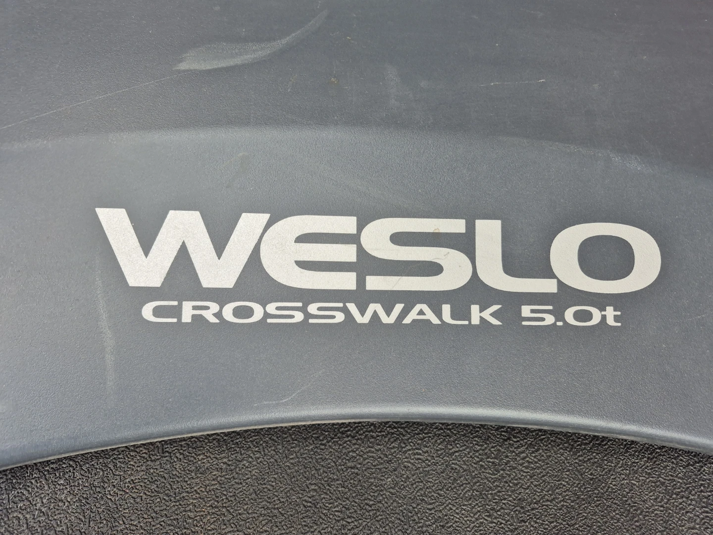 Weslo Crosswalk 5.0t Treadmill - photo 3