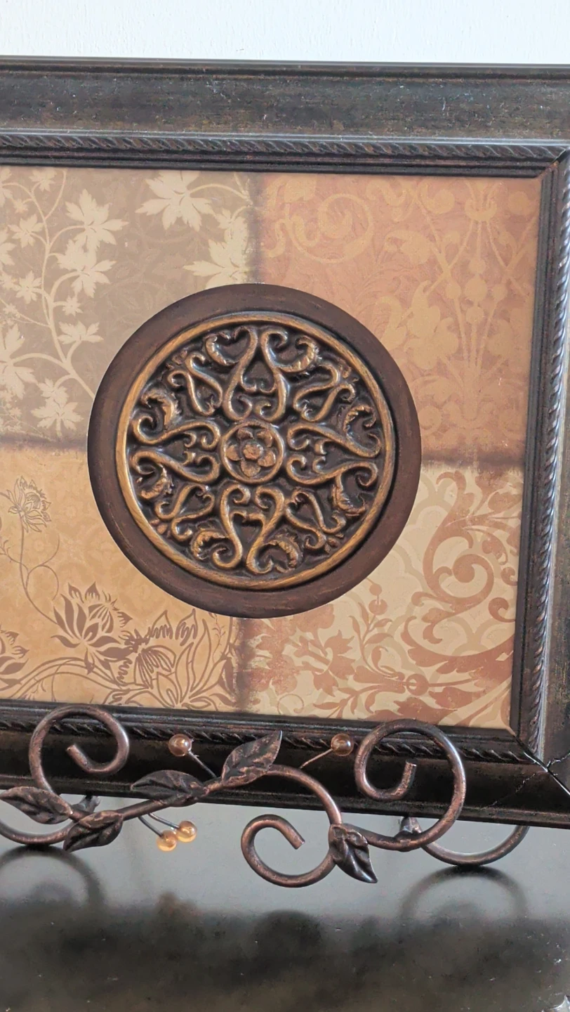 Decorative Wall Art with Scrollwork Accent - photo 2