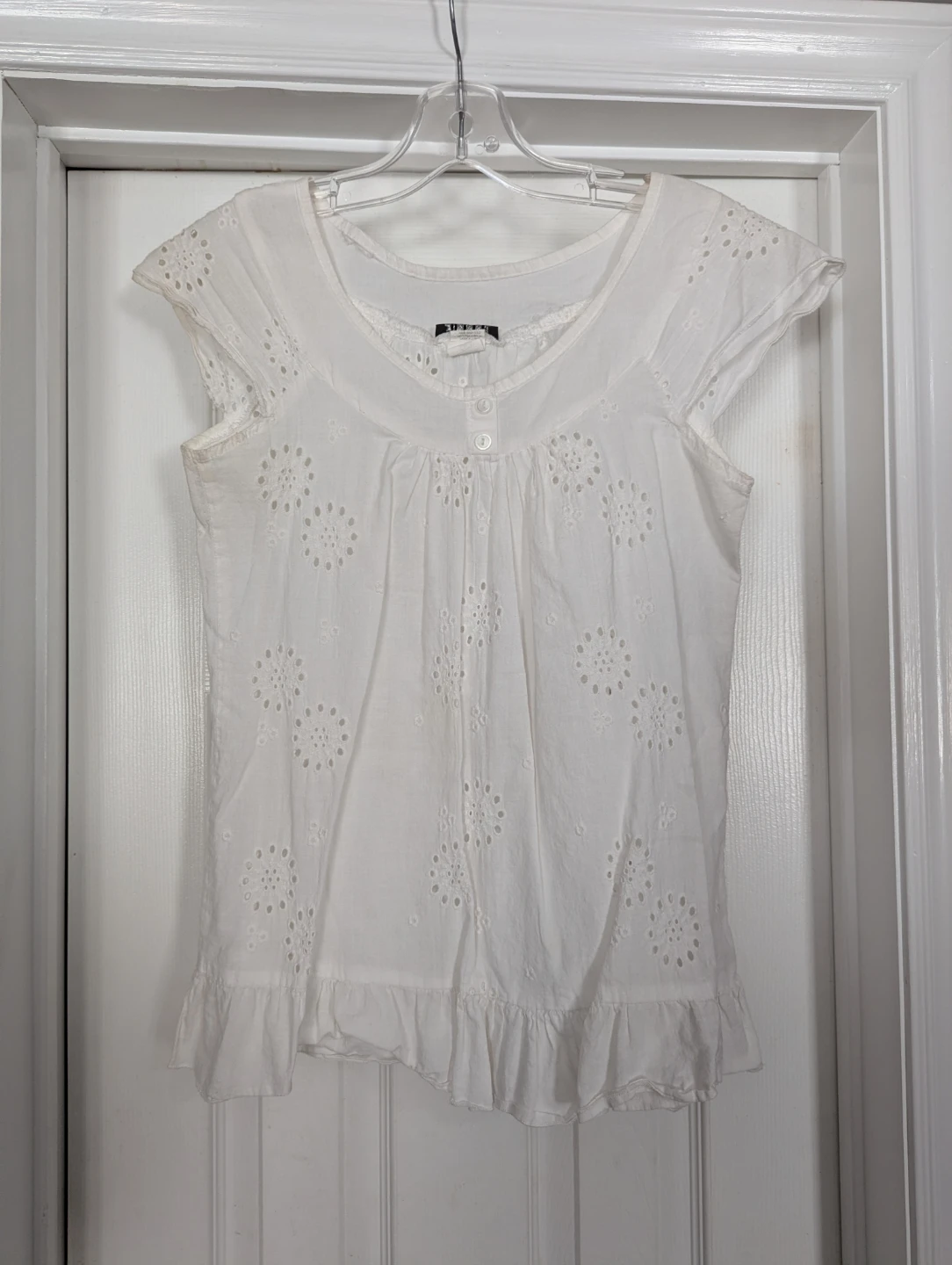 White Eyelet Blouse - photo 3