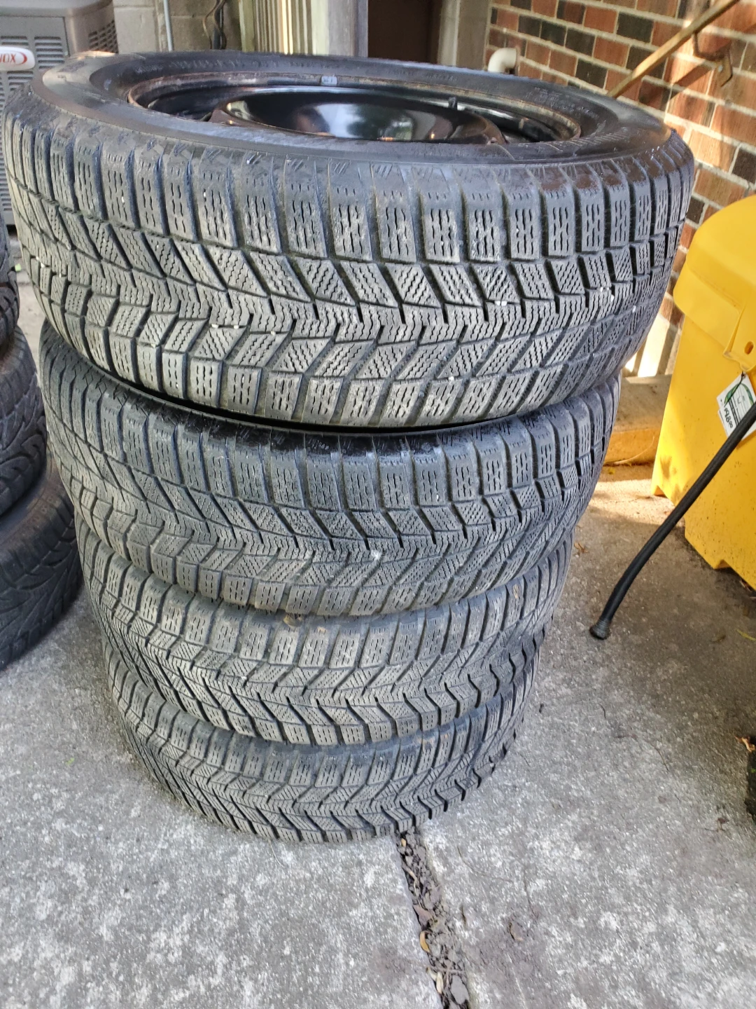 VW 5 X 112 Winter Tires on Rims - photo 4