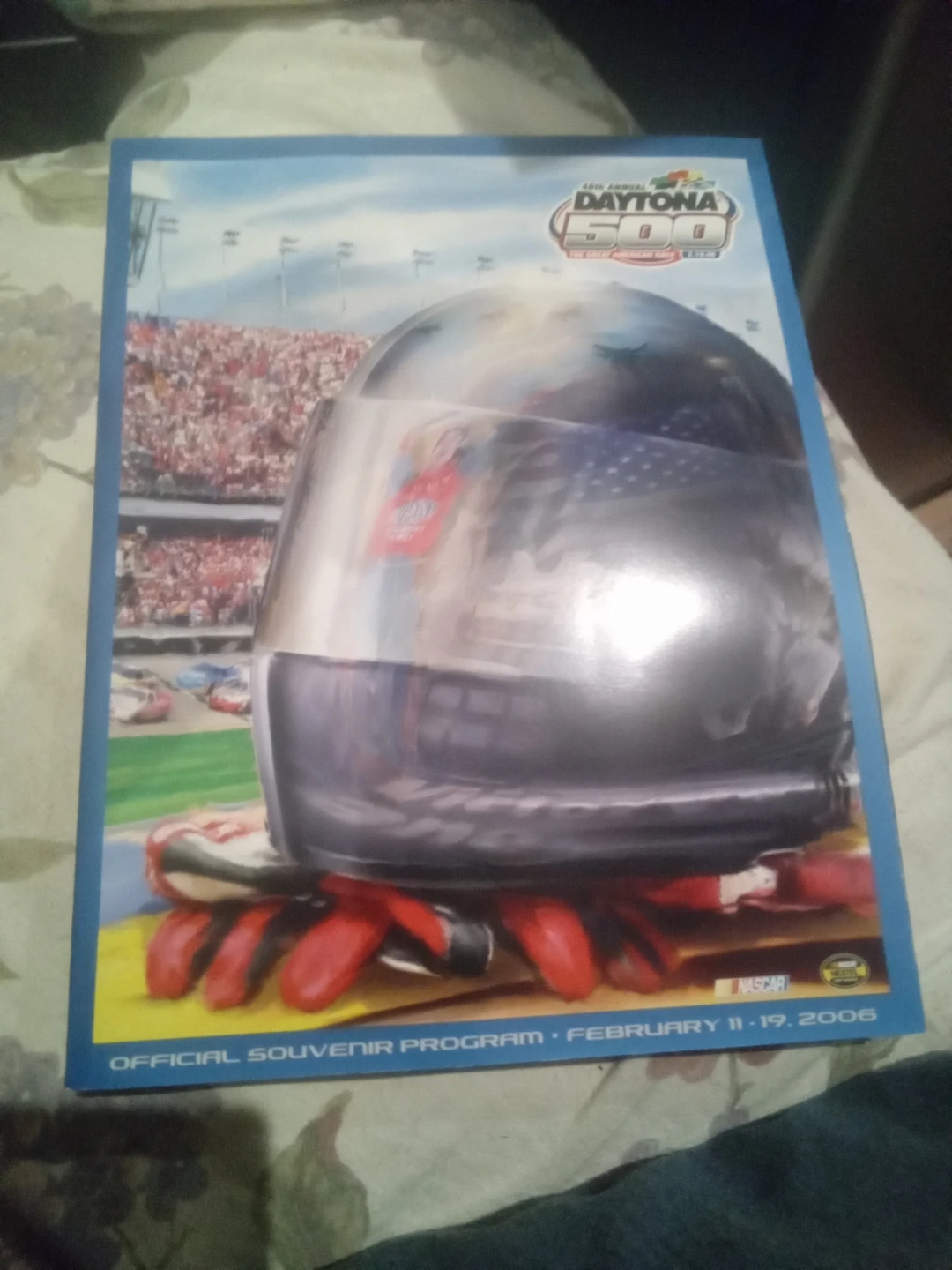 Daytona 500 Official Souvenir Program 2006 magazine