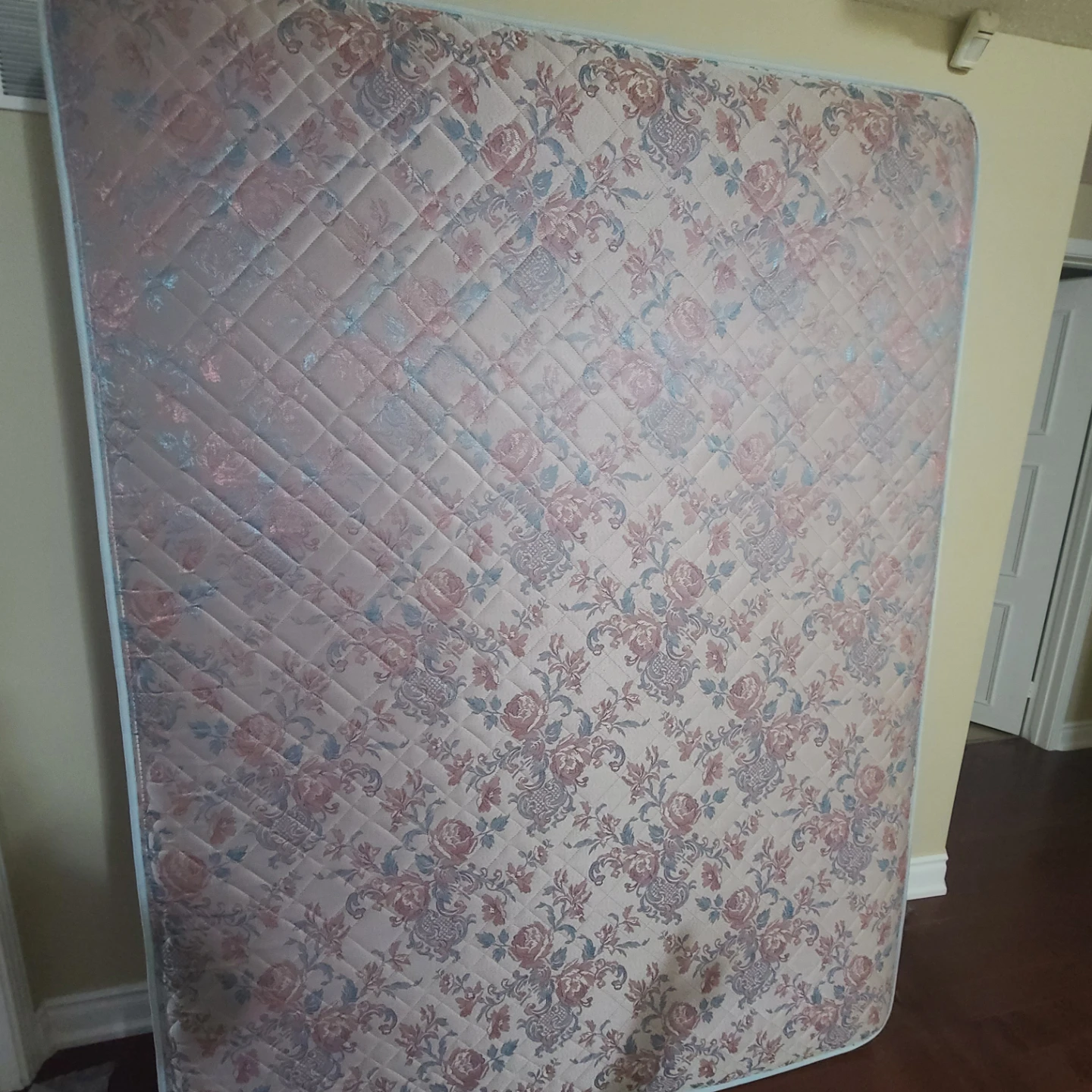 Queen Matress