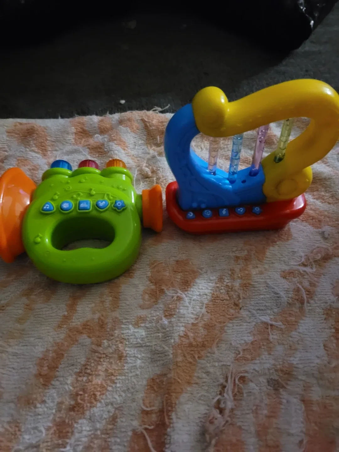 Musical baby toy