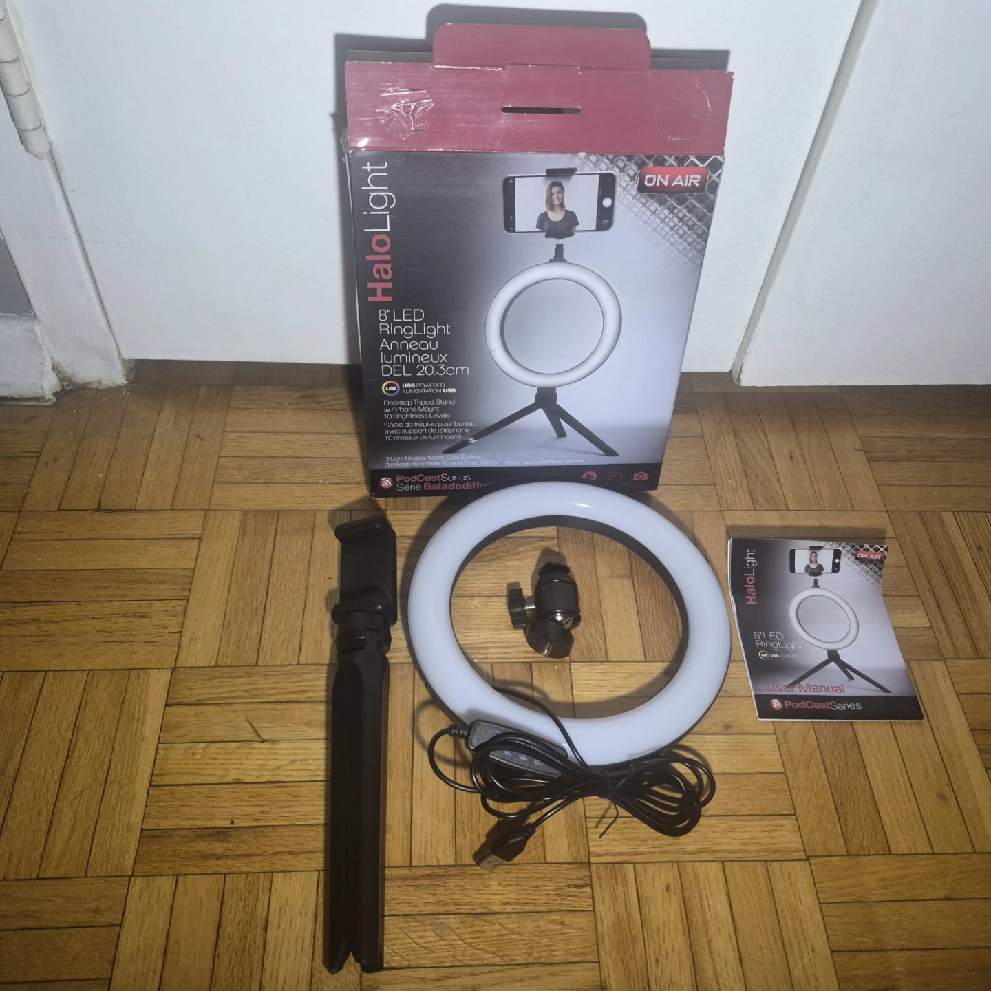 8” HaloLight LED Ring Light Kit – Like New 💡
