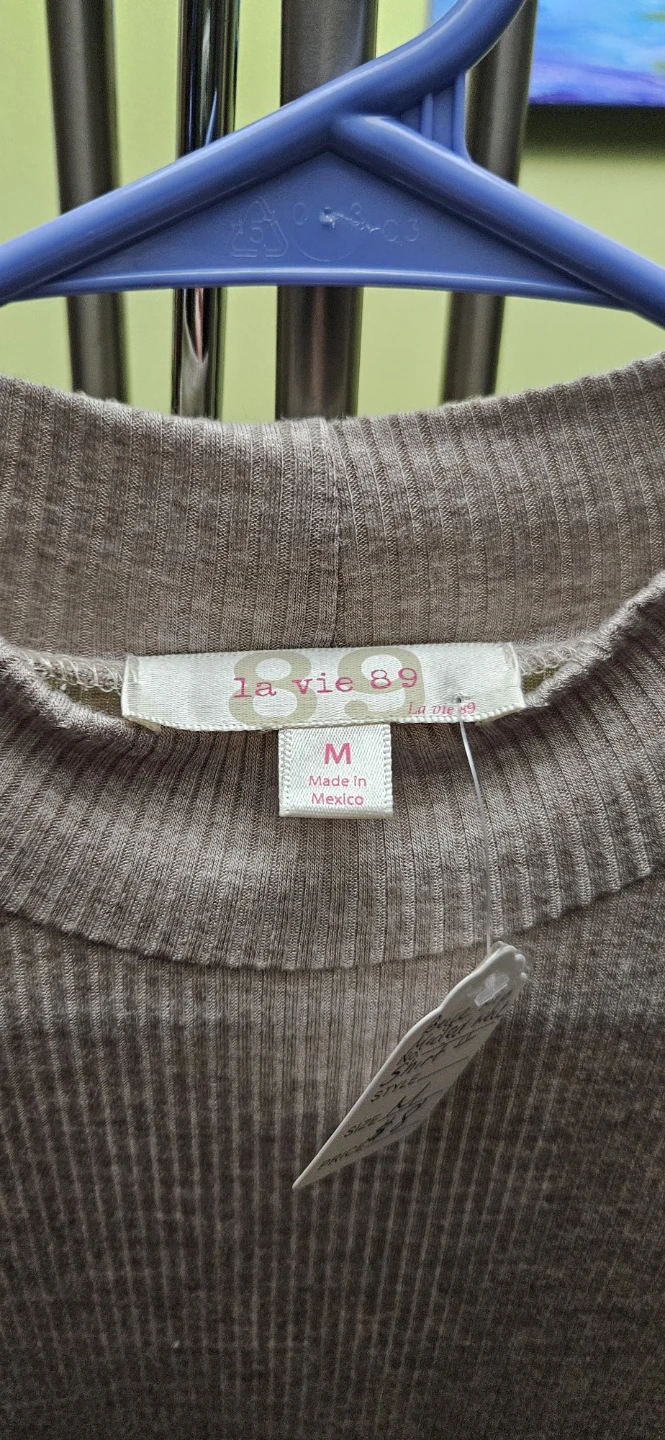 La Vie Parisienne Cold Shoulder Sweater - photo 5