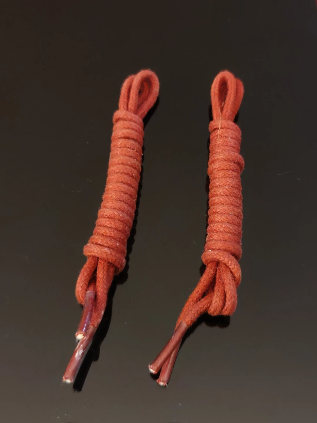 Red Shoelaces