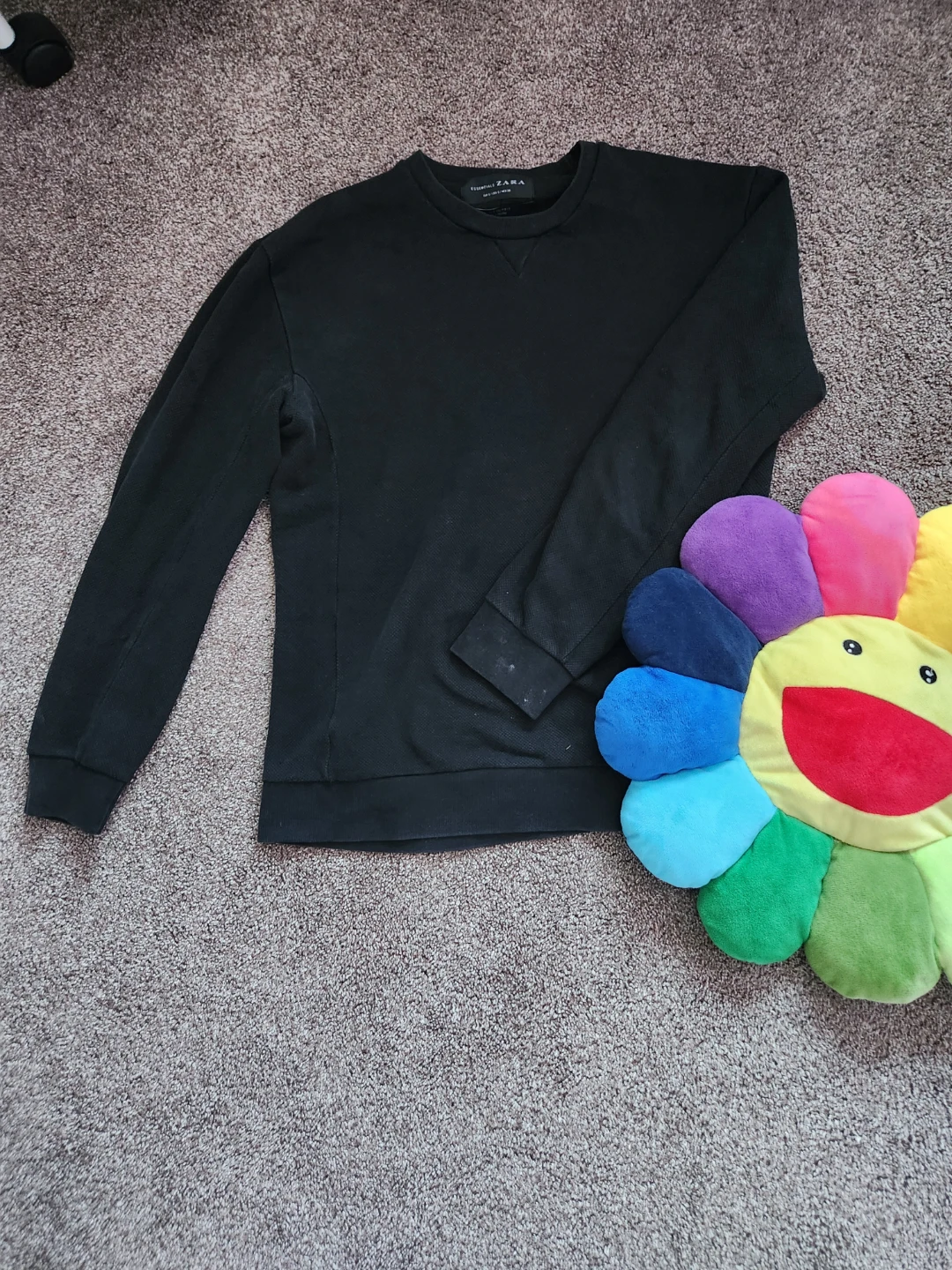 Zara Essentials Black Crewneck Sweatshirt