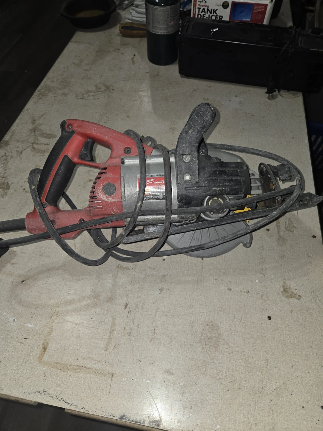 Makita wormsaw skill saw - photo 2