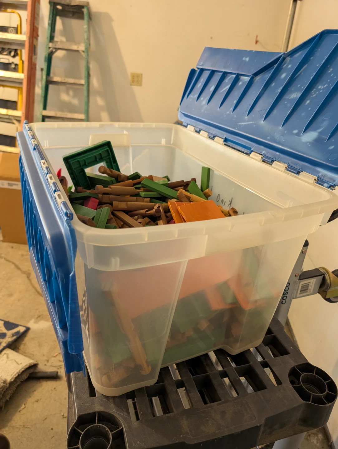 Lincoln logs - photo 2